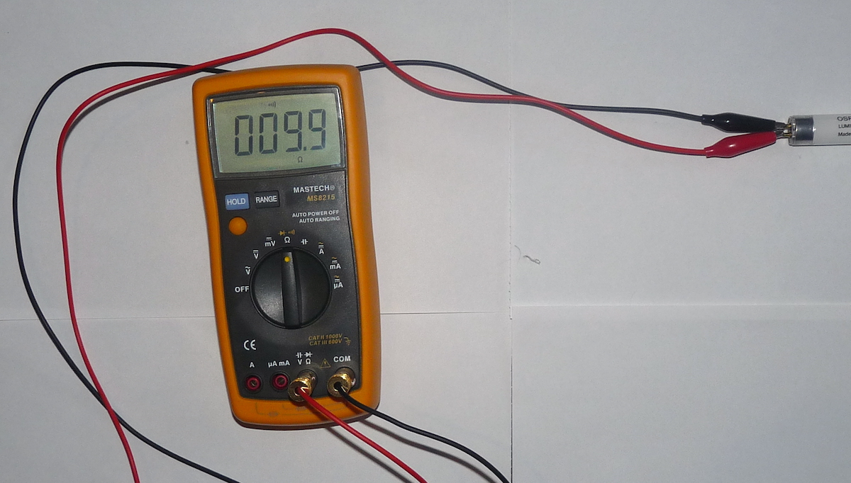 continuity of a fluorescent lamp filament