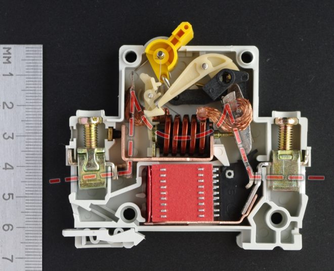 Passage of current through the circuit breaker